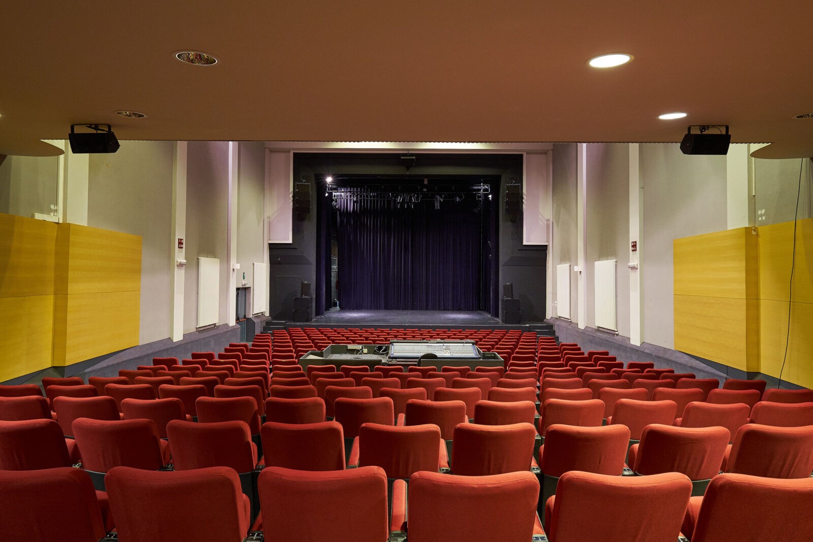 Ontwerp pvl sound & light cactus club brugge