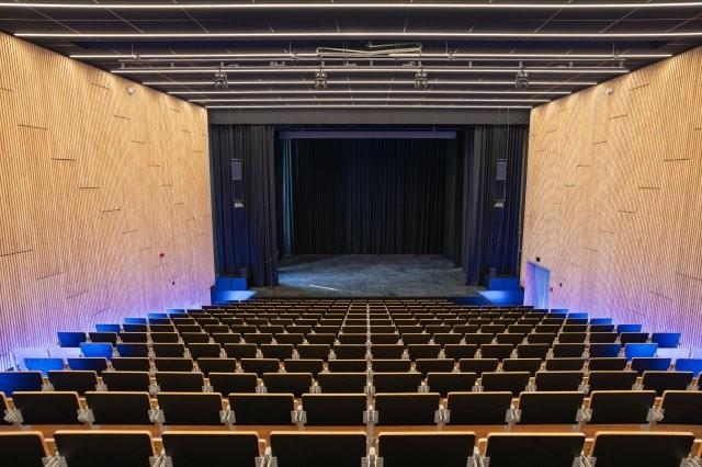 dimmer-ETC-maz-brugge-pvl-13 Ontwerp pvl sound & light cactus club brugge